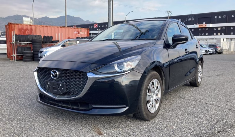 
								MAZDA 2 full									