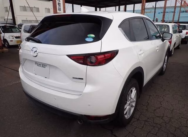 
								MAZDA CX-5 full									