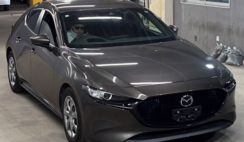 
								MAZDA 3 full									