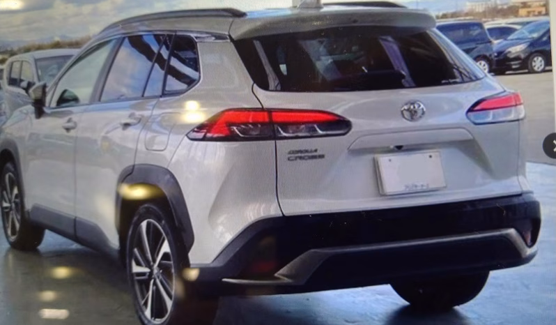 
								TOYOTA COROLLA CROSS full									