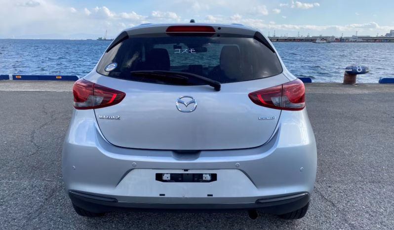 
								MAZDA 2 full									