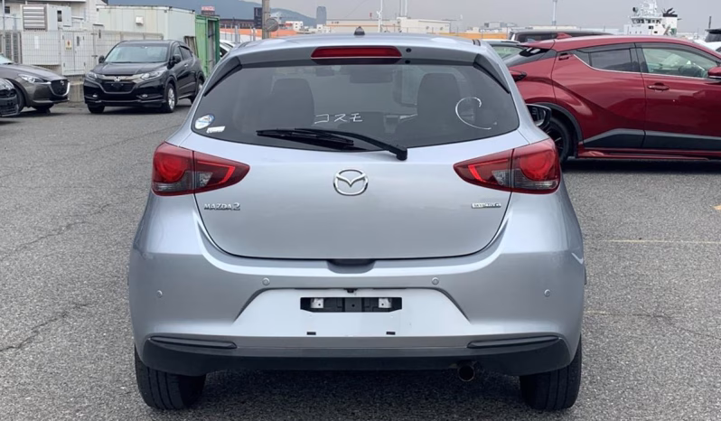 
								MAZDA 2 full									