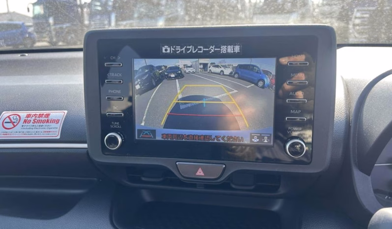 
								TOYOTA YARIS full									