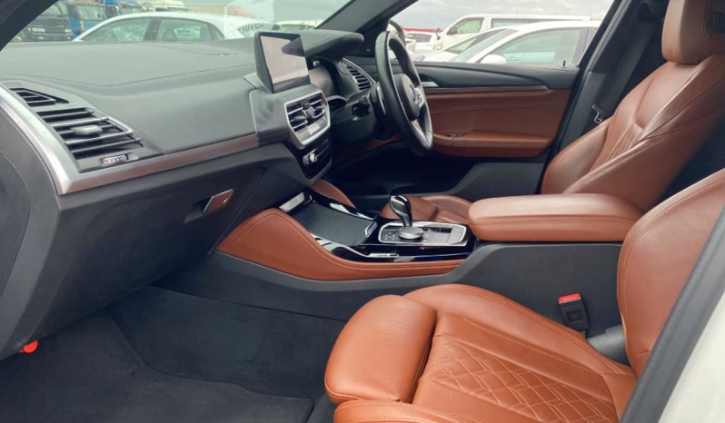 
								BMW X4 xDrive20d (NEW MODEL) full									
