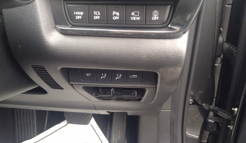 
								MAZDA CX-30 (BOSE Sound System) full									