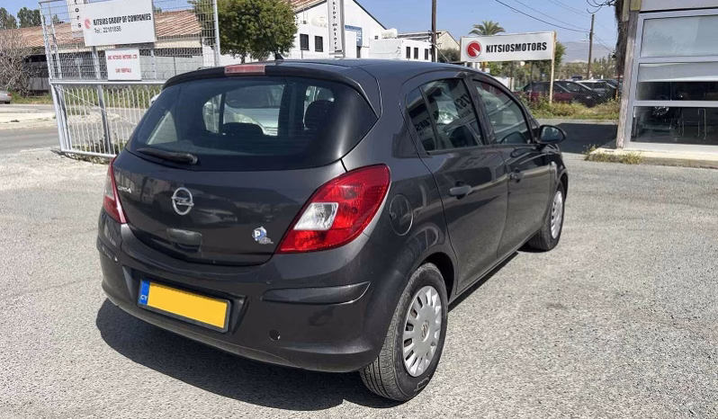 
								OPEL CORSA full									