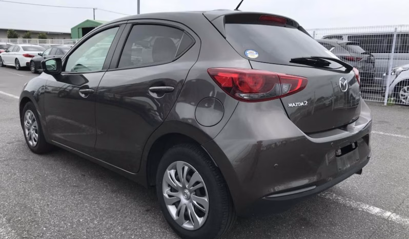 
								MAZDA 2 full									