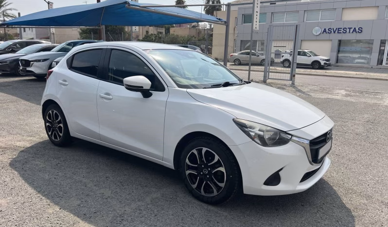 
								MAZDA DEMIO full									