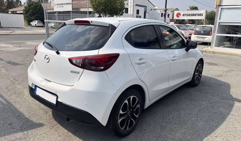 
								MAZDA DEMIO full									