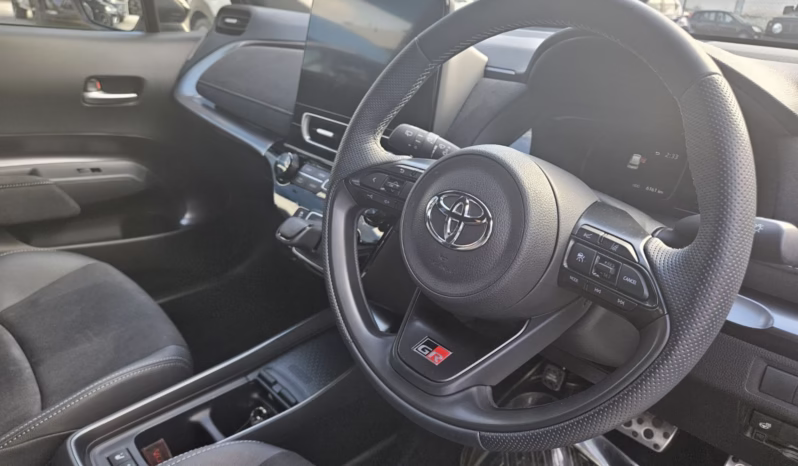 
								TOYOTA AQUA GR full									