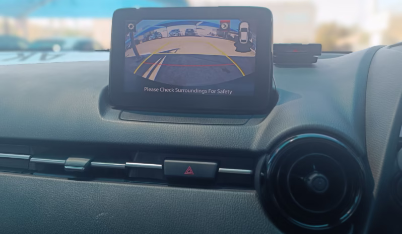 
								MAZDA 2 full									