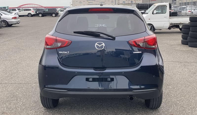 
								MAZDA 2 full									