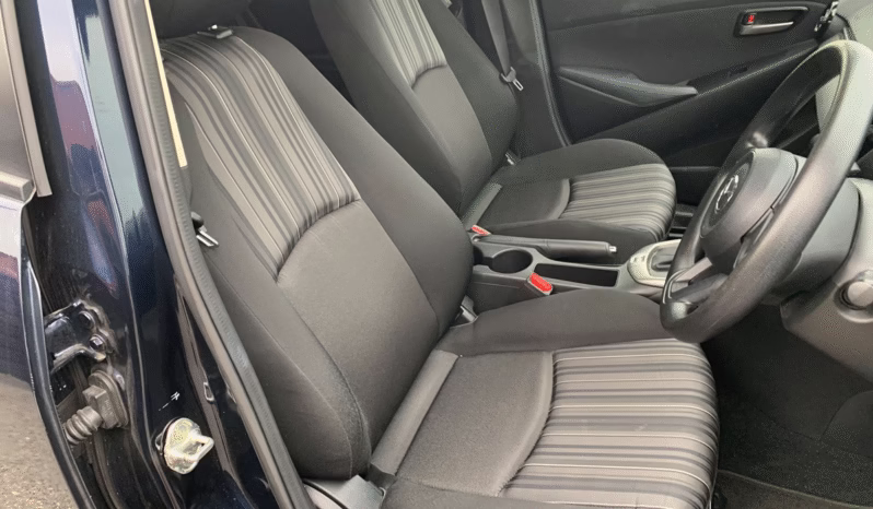 
								MAZDA 2 full									