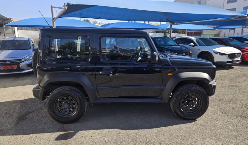 
								SUZUKI JIMNY full									
