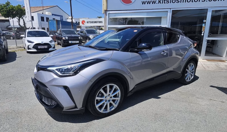 
								TOYOTA C-HR full									