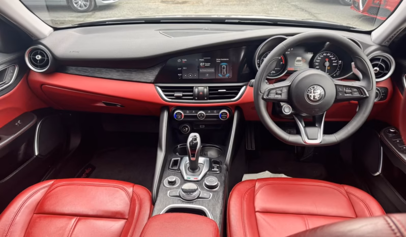
								ALFA ROMEO GIULIA SPRINT full									