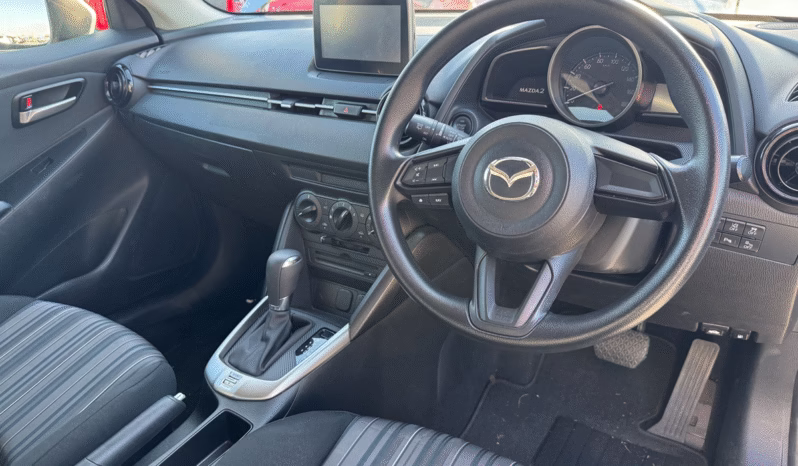 
								MAZDA 2 full									