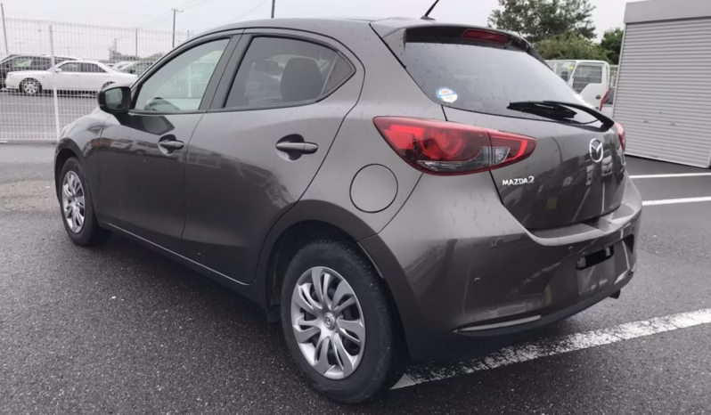 
								MAZDA 2 full									