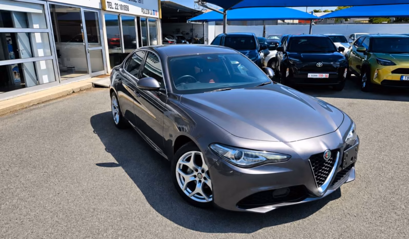
								ALFA ROMEO GIULIA SPRINT full									