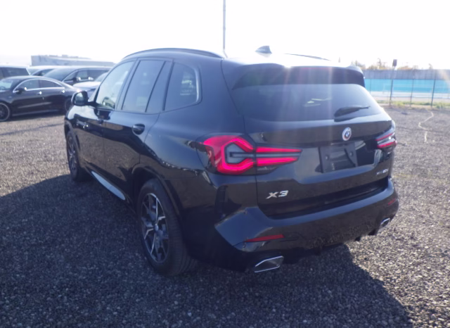 
								BMW X3 full									