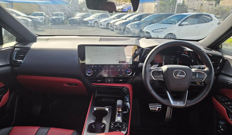 
								LEXUS NX450H Plug-in Hybrid F-SPORT full									