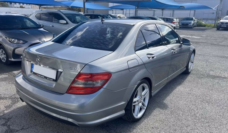 
								MERCEDES C250 AMG full									