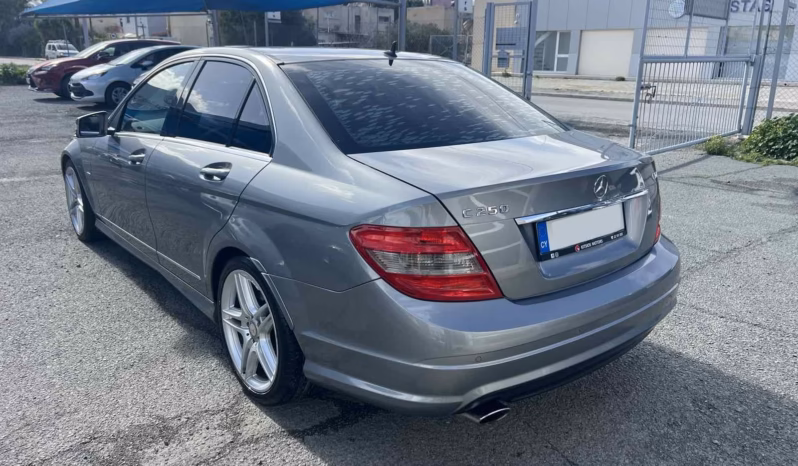 
								MERCEDES C250 AMG full									