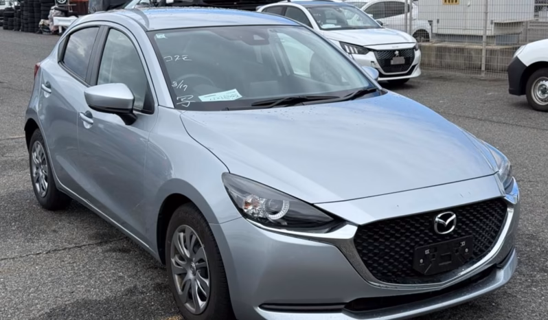 
								MAZDA 2 full									