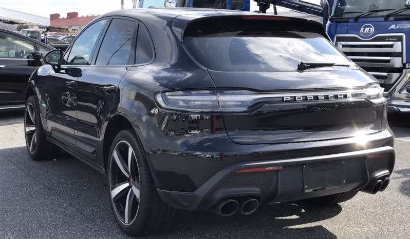 
								PORCHE MACAN S SPROTS CHRONO full									
