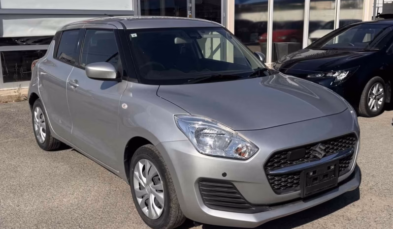 
								SUZUKI SWIFT full									