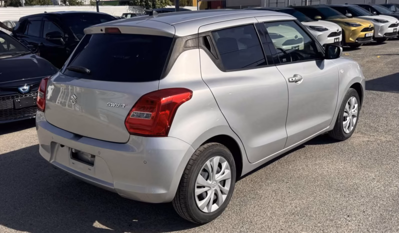 
								SUZUKI SWIFT full									