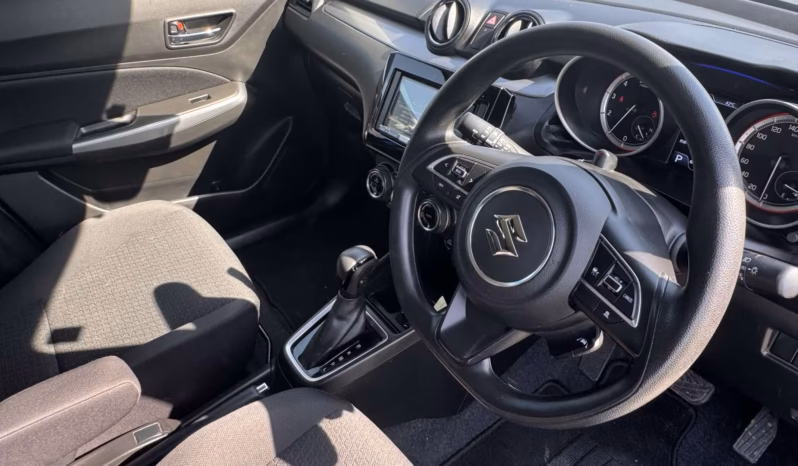 
								SUZUKI SWIFT full									