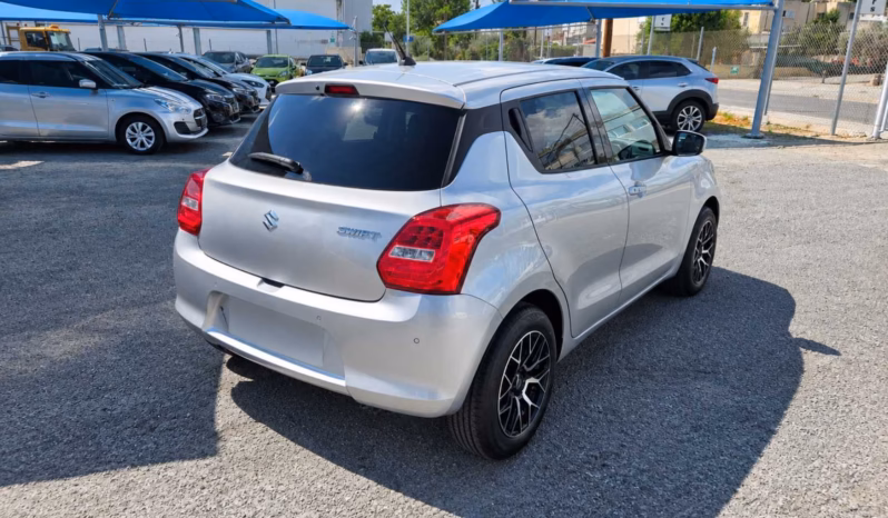 
								SUZUKI SWIFT full									