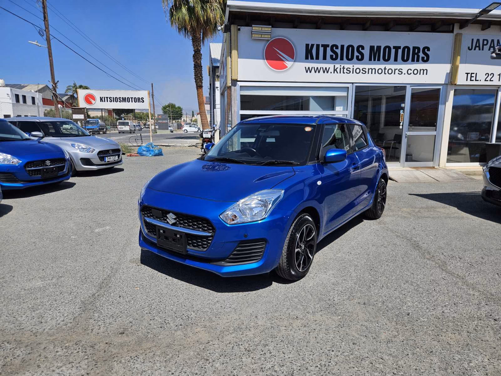 SUZUKI SWIFT