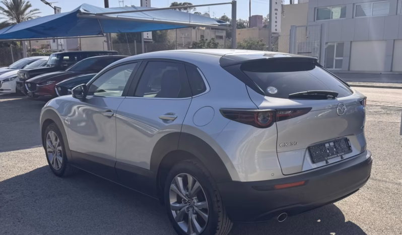 
								MAZDA CX-30 full									