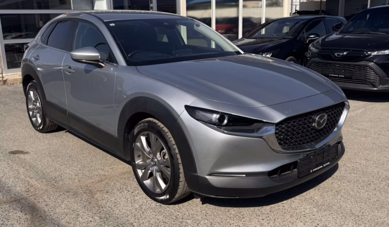 
								MAZDA CX-30 full									