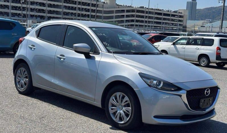 
								MAZDA 2 full									