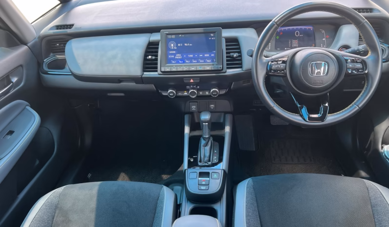 
								HONDA FIT RS full									