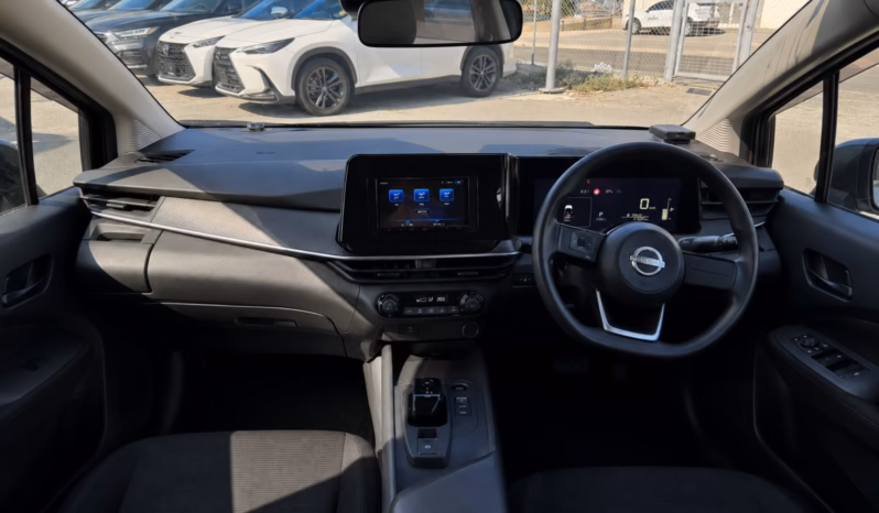 
								NISSAN NOTE E-POWER full									
