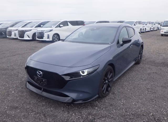 
								MAZDA 3 full									