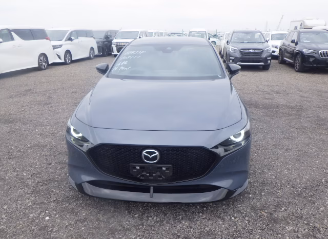 
								MAZDA 3 full									
