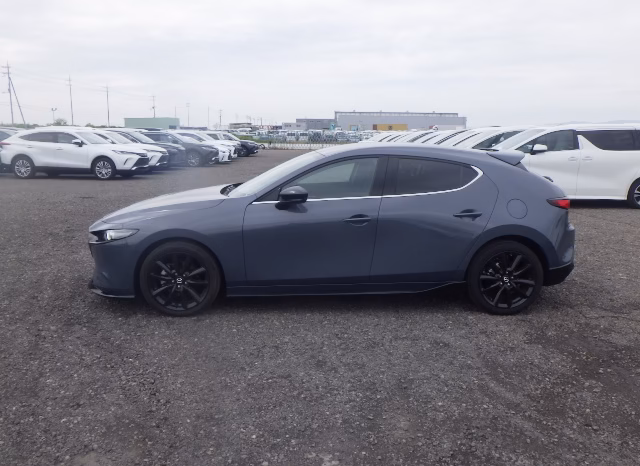 
								MAZDA 3 full									