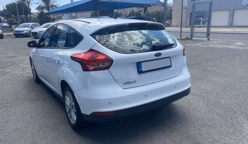 
								FORD FOCUS full									