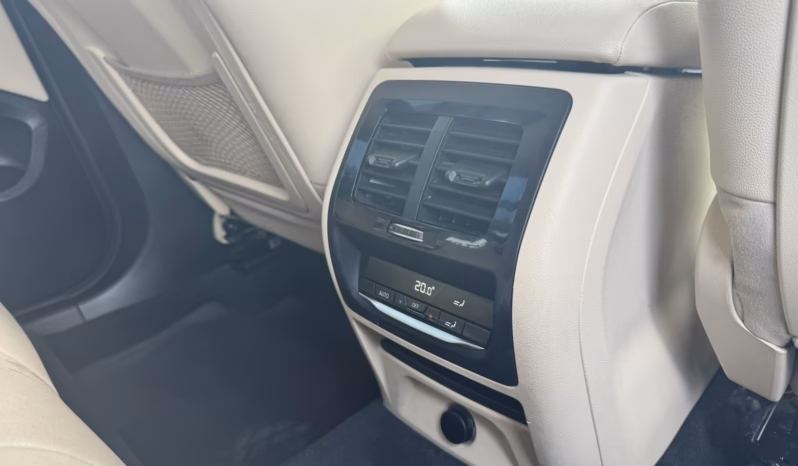 
								BMW X3 full									