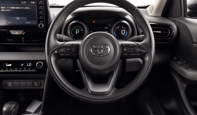 
								TOYOTA YARIS CROSS HYBRID G full									