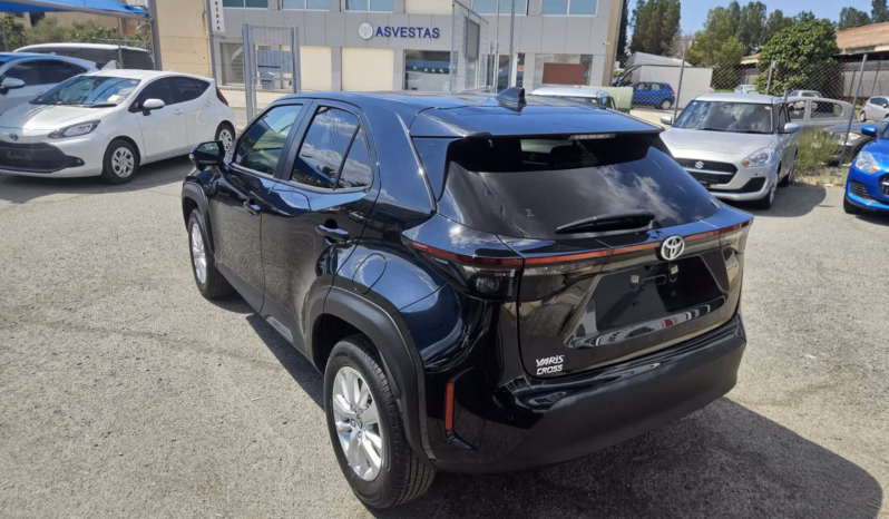 
								TOYOTA YARIS CROSS G full									