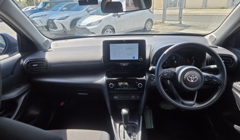 
								TOYOTA YARIS CROSS G full									