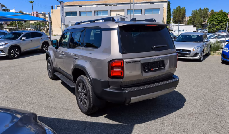 
								TOYOTA LAND CRUISER 250VX full									