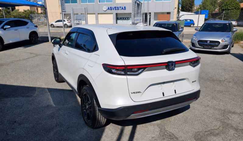 
								HONDA VEZEL full									