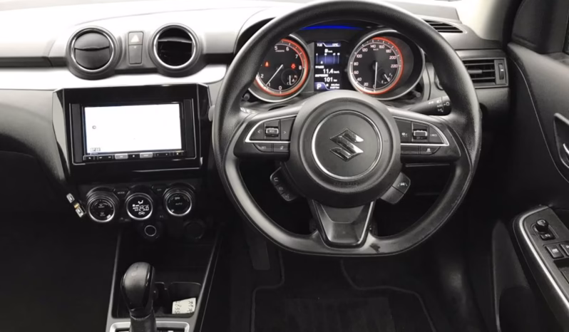 
								SUZUKI SWIFT full									